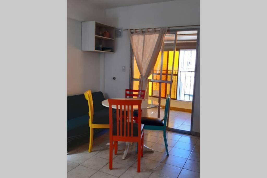 Ferienwohnung Monoambiente Luminoso En El Corazon De La Ciudad Buenos Aires Exterior foto